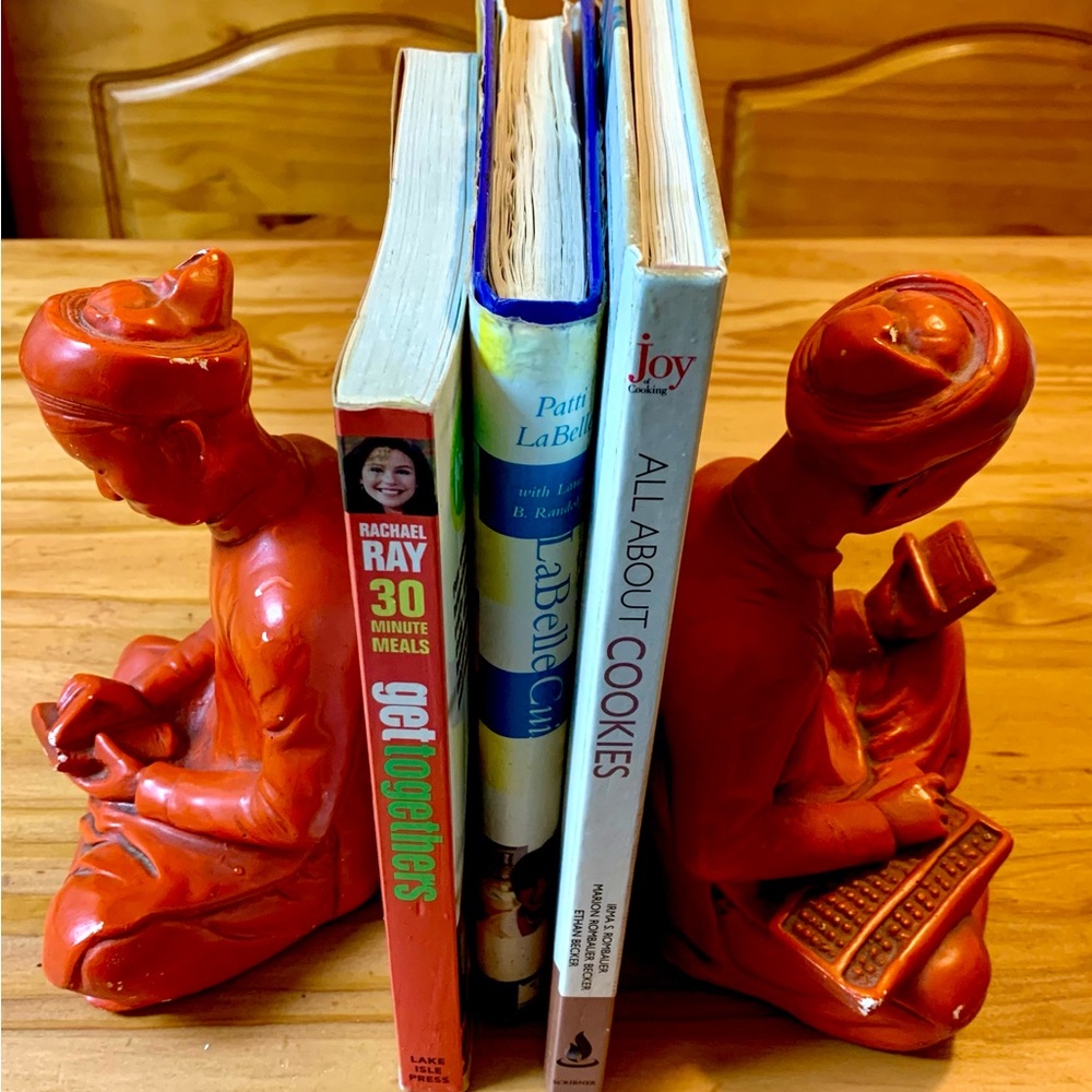 Vintage Mid Century 1960’s Esco Chalkware Asian Scribe Mathematician Bookends